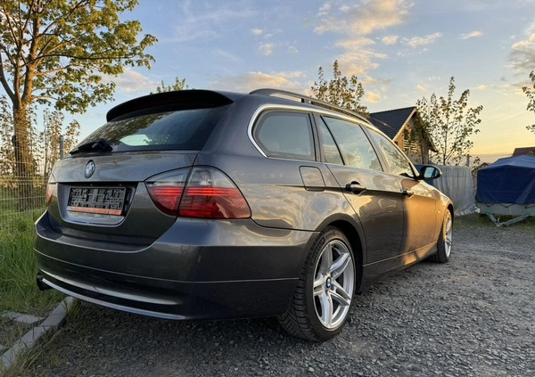 BMW Seria 3 cena 21500 przebieg: 212000, rok produkcji 2007 z Chojnów małe 277